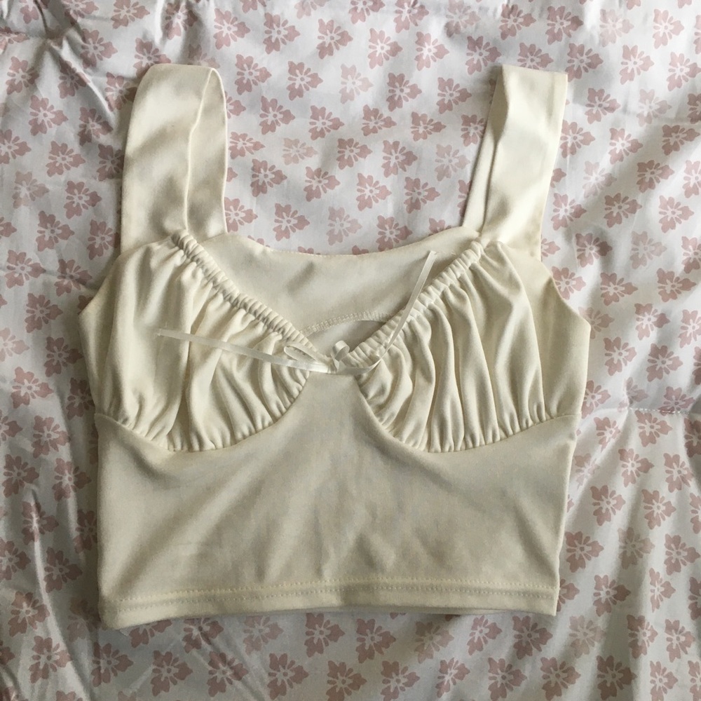 creme shell top